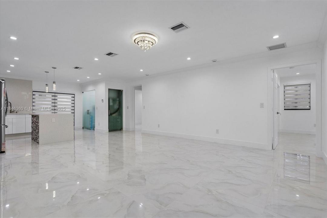 501 E 59th St, Hialeah, Florida 33013, Estados Unidos