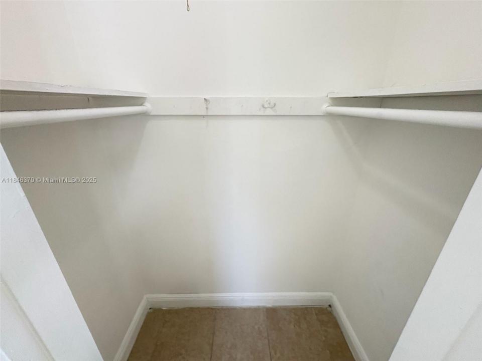 4340 NW 21st Ave 1, Oakland Park, Flórida 33309, Estados Unidos