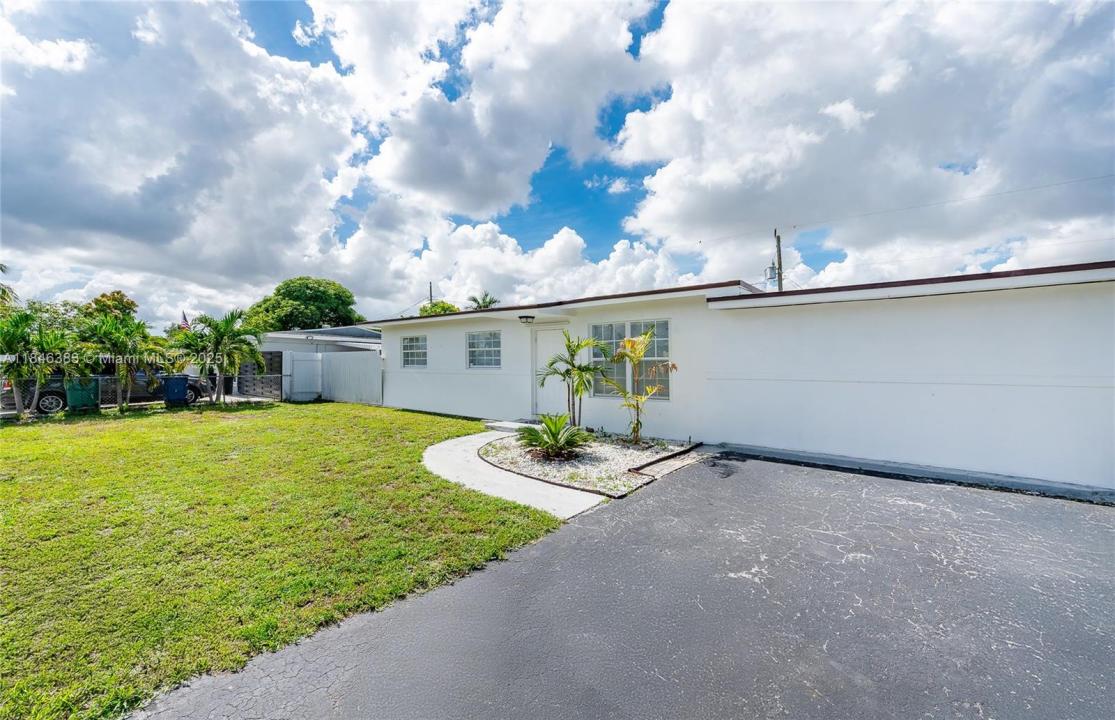 5420 NW 182nd St, Miami Gardens, Floride 33055, États-Unis