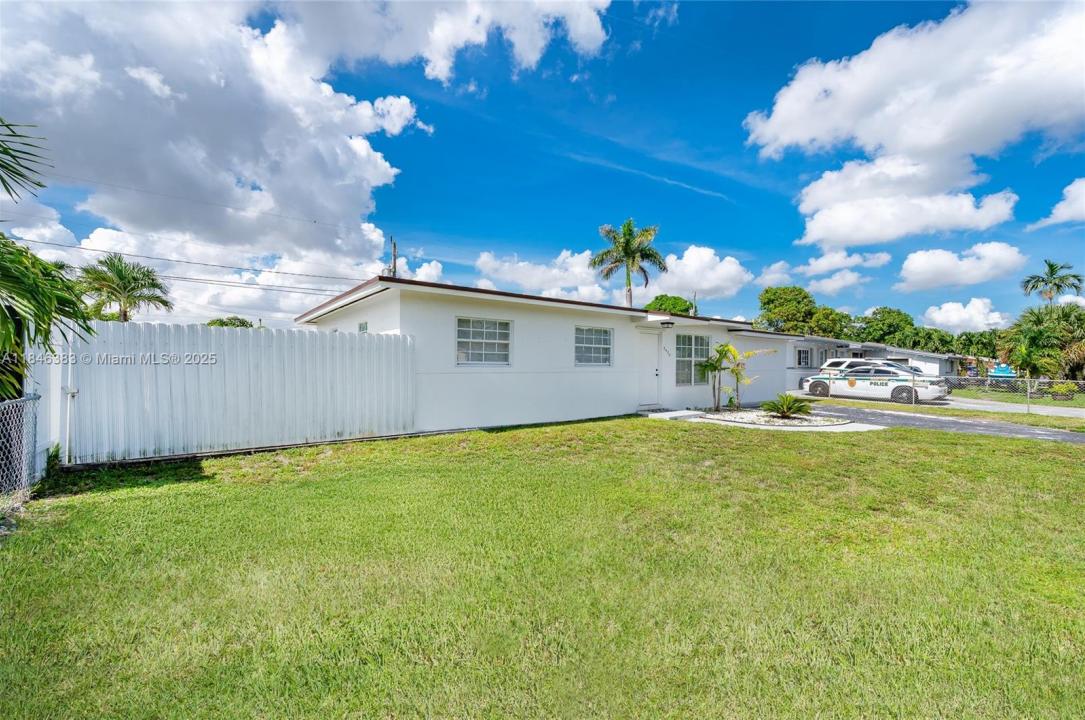 5420 NW 182nd St, Miami Gardens, Floride 33055, États-Unis