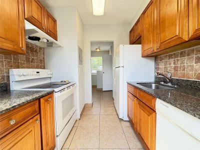 2527 N 23rd Ave 2525, Hollywood, Florida 33020, USA