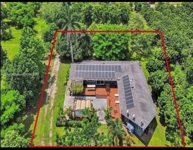 37225 SW 214th Ave, Homestead, Florida 33034, USA