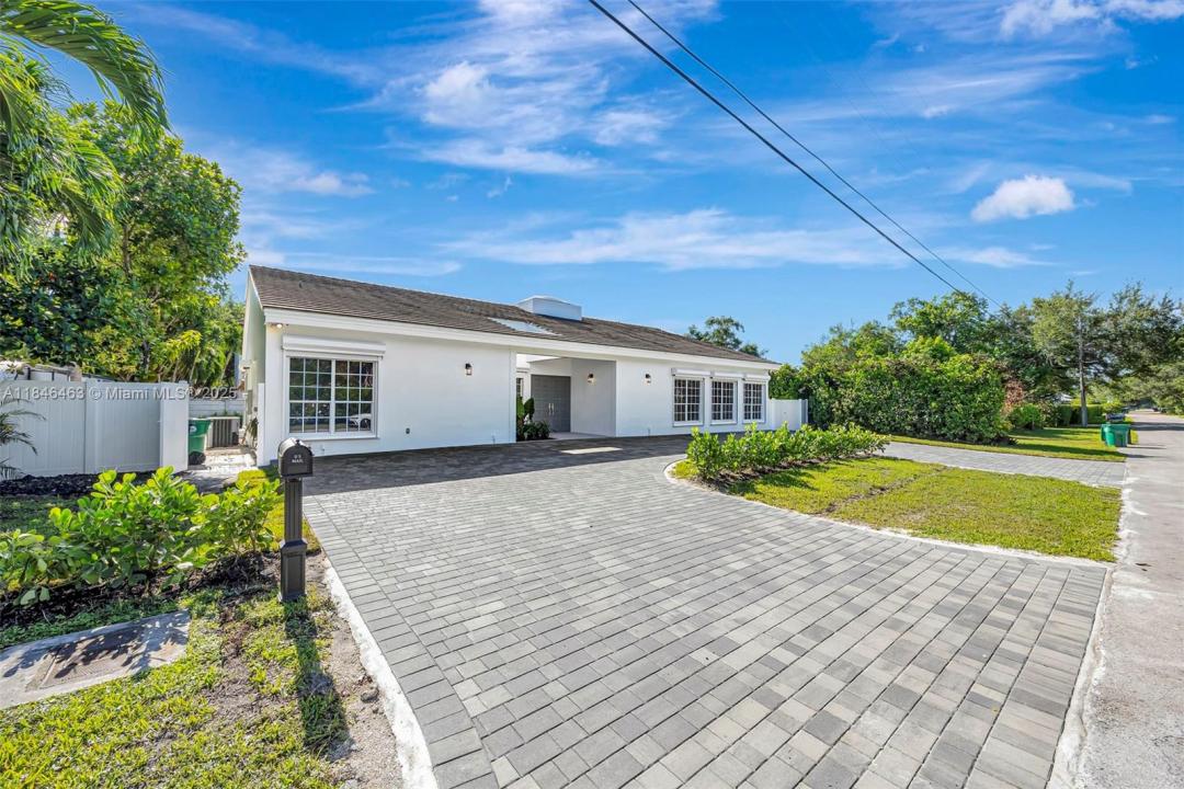 6841 SW 71st Ave, Miami, Florida 33143, Amerika Birleşik Devletleri