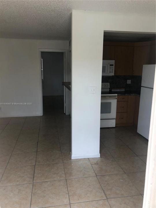 95 NE 41st St M199, Oakland Park, フロリダ 33334, アメリカ合衆国