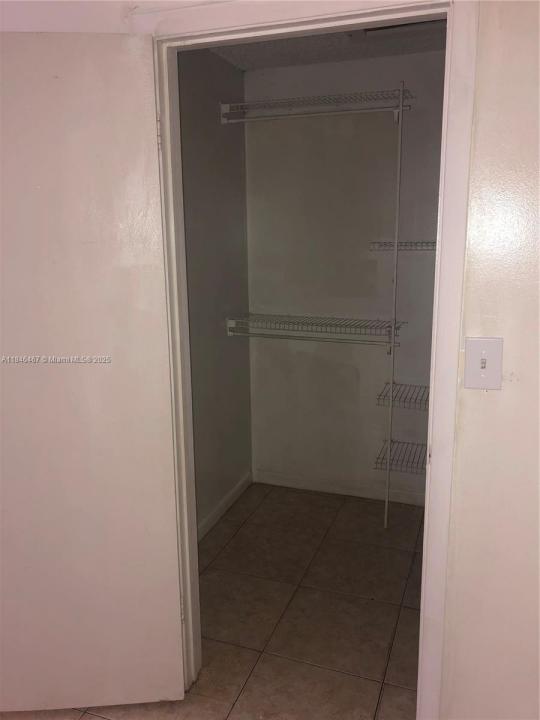 95 NE 41st St M199, Oakland Park, フロリダ 33334, アメリカ合衆国