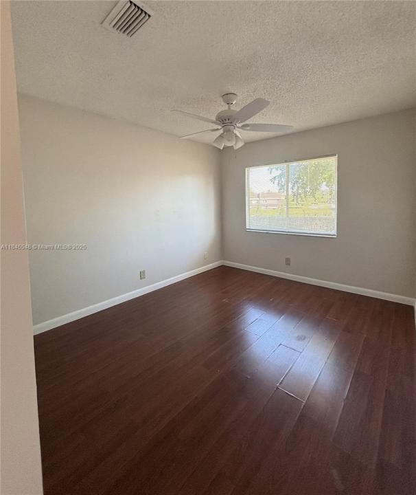1399 Sussex Dr, North Lauderdale, פלורידה 33068, ארצות הברית של אמריקה 