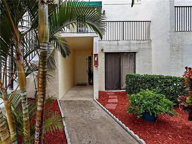 65 Deer Creek Rd 106, Deerfield Beach, Florida 33442, Stati Uniti
