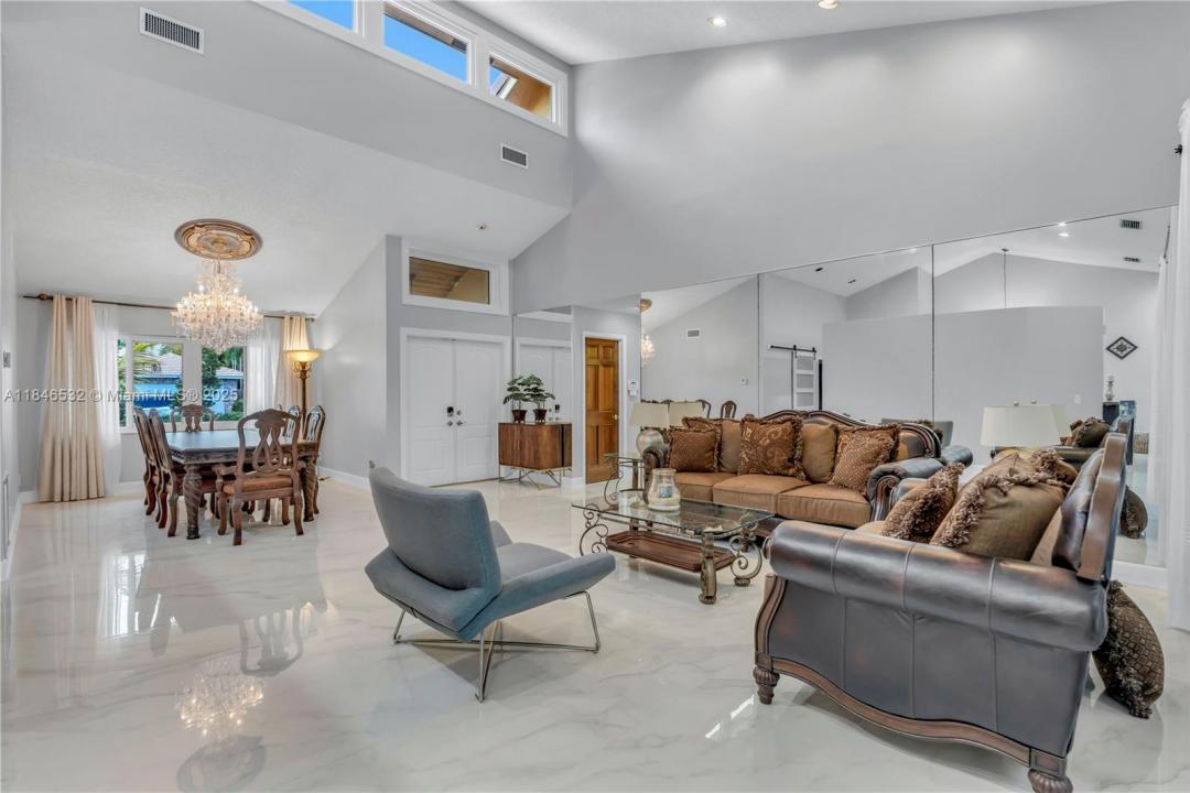 663 NW 107th Ln, Coral Springs, Florida 33071