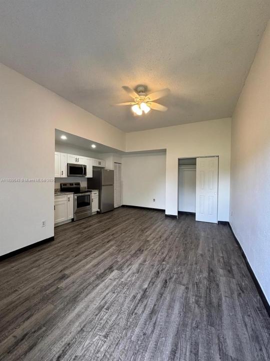 467 NW 8th St 1, Miami, Florida 33136, Estados Unidos
