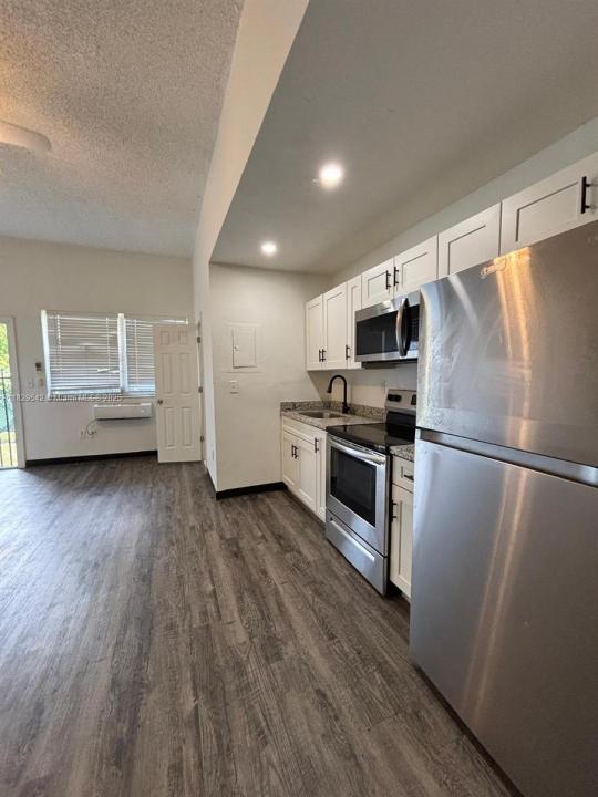 467 NW 8th St 1, Miami, Florida 33136, Estados Unidos
