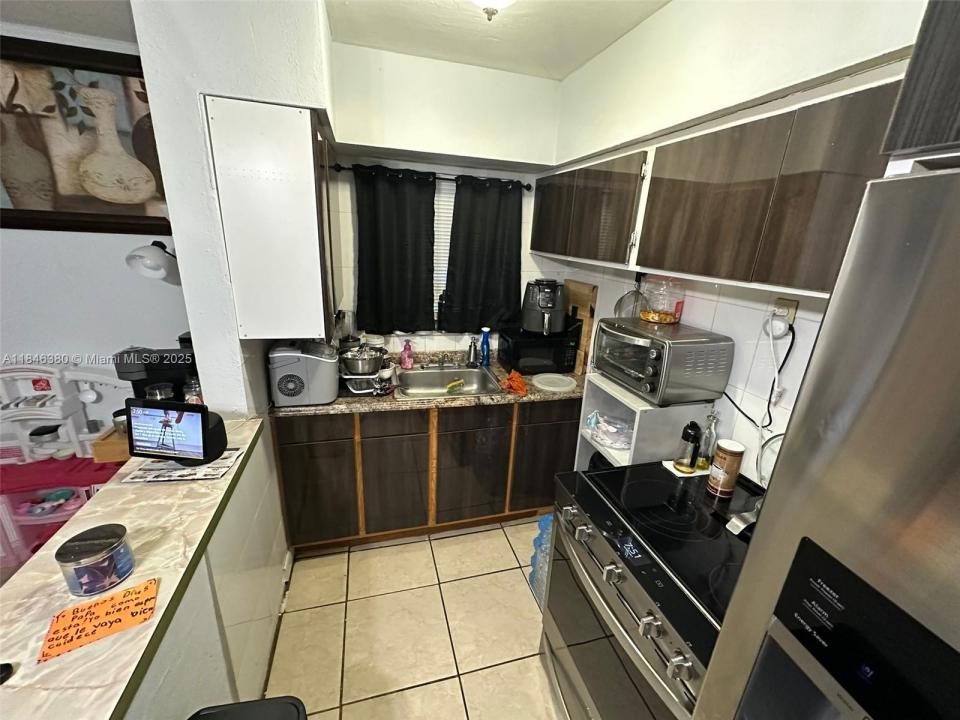 13130 Aswan Rd, Opa-Locka, פלורידה 33054, ארצות הברית של אמריקה