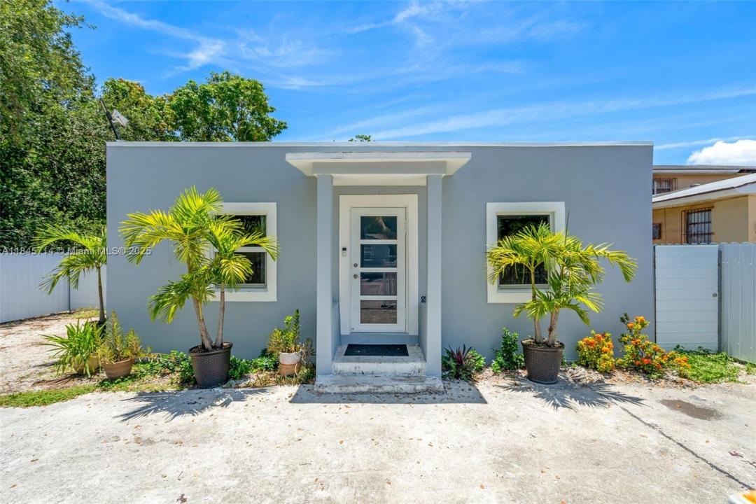 870 NW 100th St, Miami, 플로리다 33150, 미국