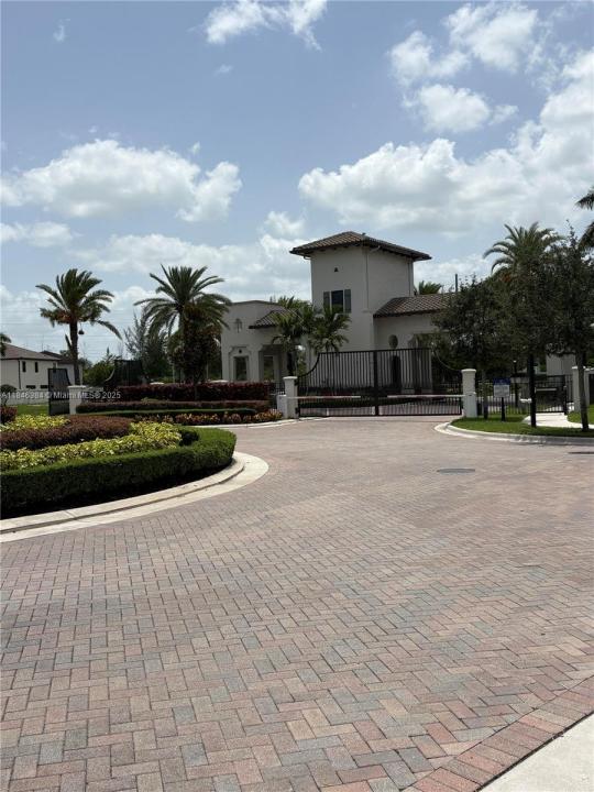 3501 W 92nd Pl, Hialeah, Florida 33018, Estados Unidos