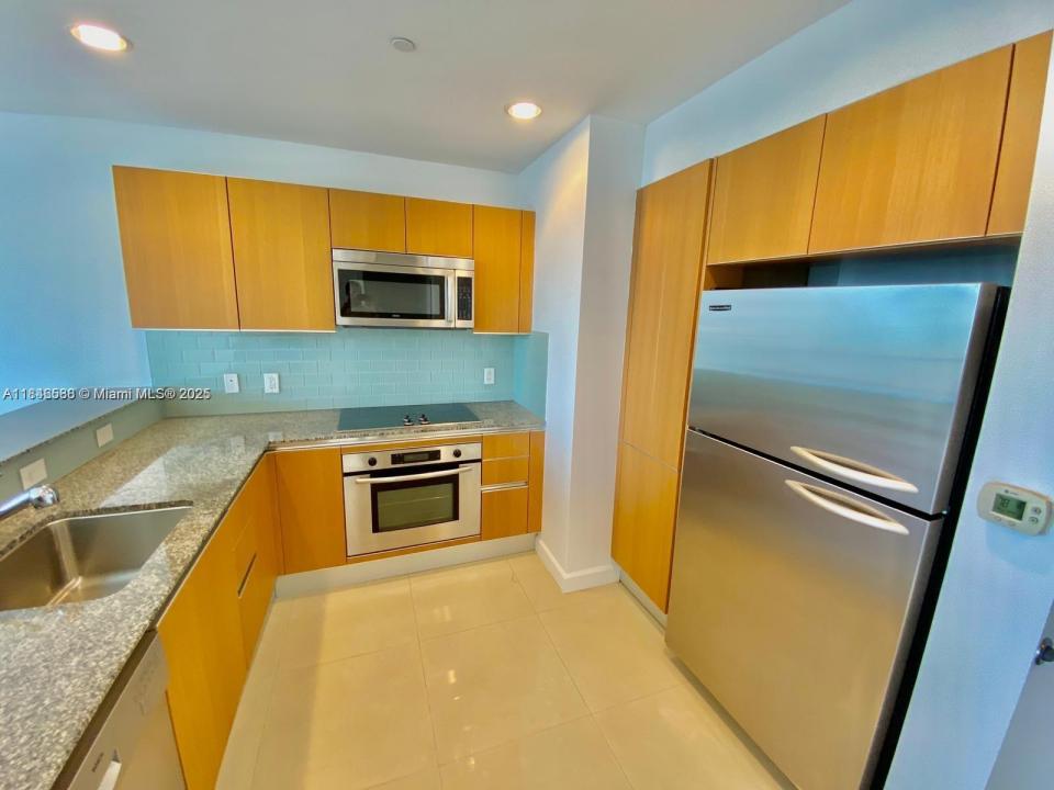 1060 Brickell Ave 3709, Miami, Flórida 33131, Estados Unidos