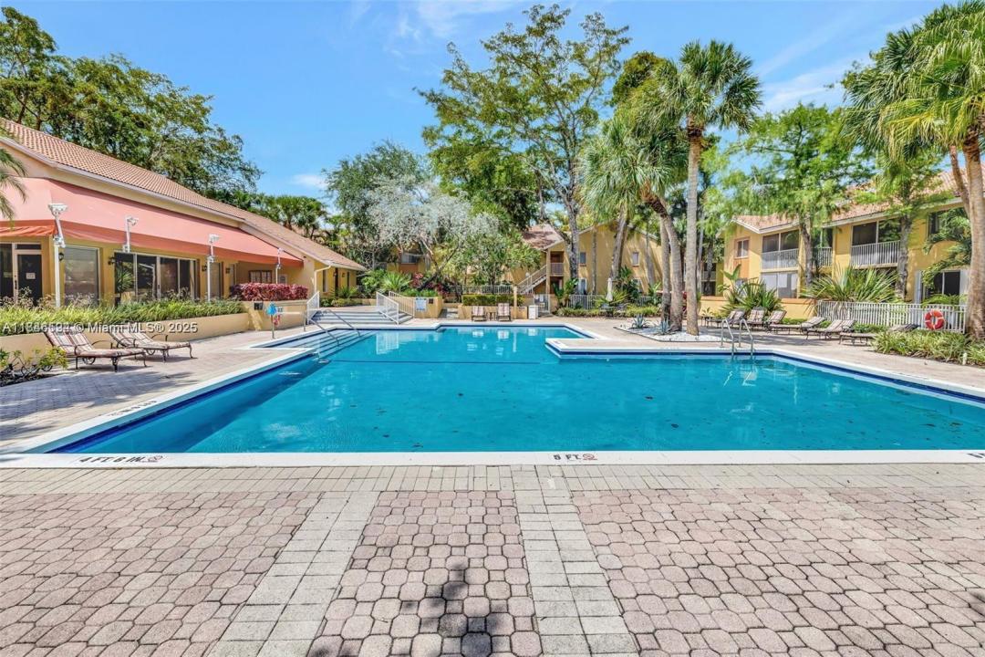 937 Coral Club Dr 937, Coral Springs, 佛罗里达州 33071, 美国
