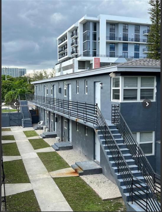 1181 NW 8th St Rd 17, Miami, Florida 33136, Estados Unidos