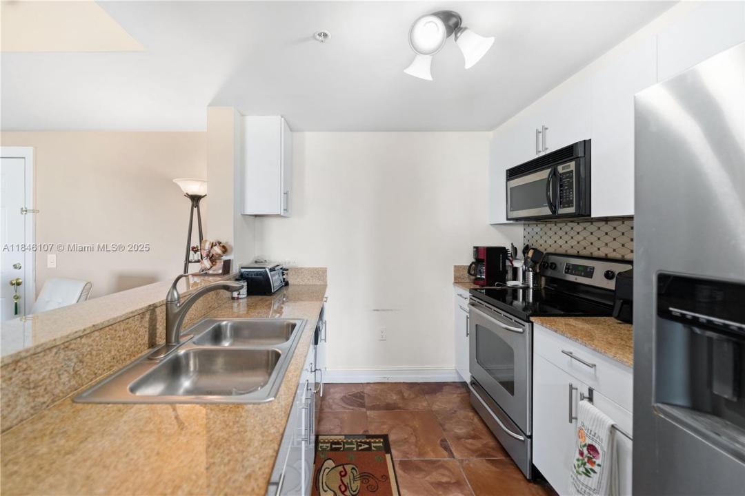 117 NW 42nd Ave 1611, Miami, Florida 33126, Estados Unidos
