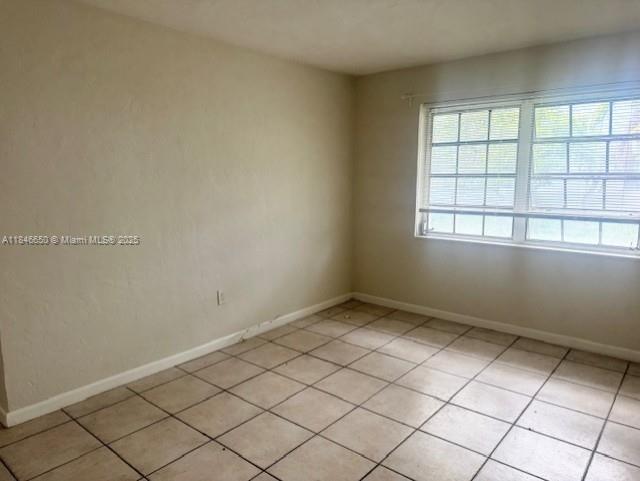 1210 S Douglas Rd 2, Coral Gables, フロリダ 33134, アメリカ合衆国