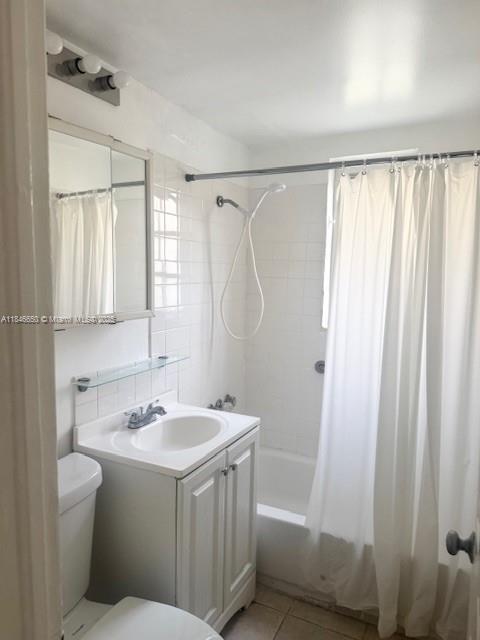 1210 S Douglas Rd 2, Coral Gables, フロリダ 33134, アメリカ合衆国