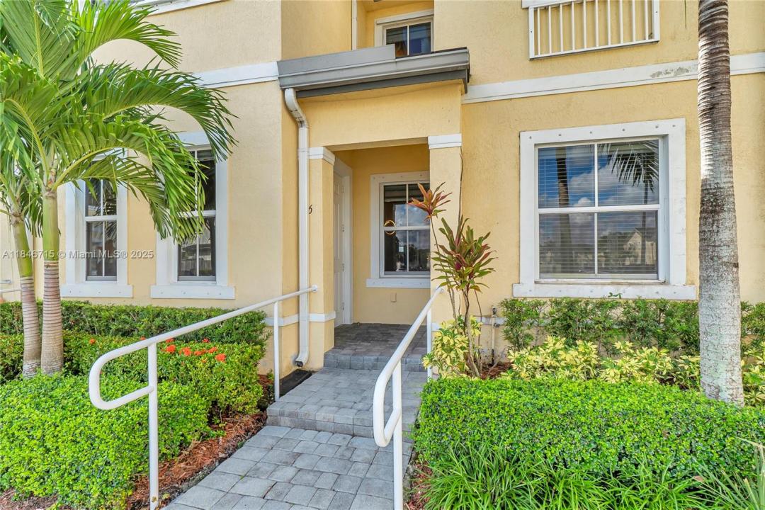 134 SE 28th Ter 6, Homestead, פלורידה 33033, ארצות הברית של אמריקה 