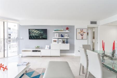 1901 Brickell Ave B1611, Miami, Florida 33129, USA