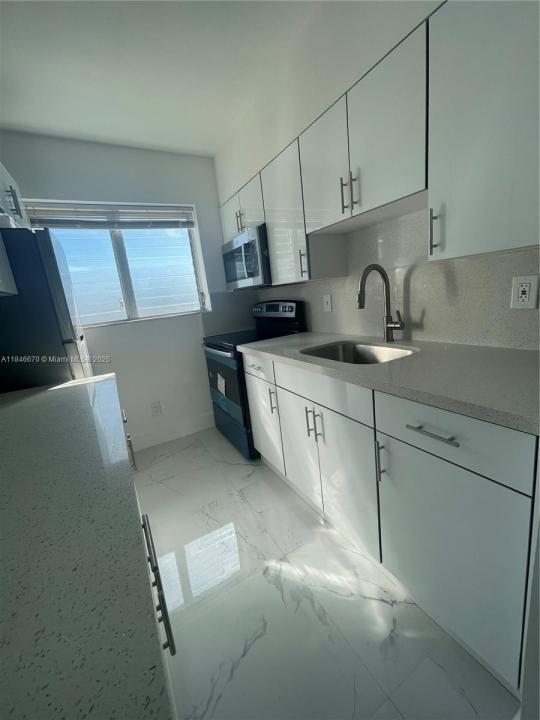 785 81st St 3, Miami Beach, 佛羅里達州 33141, 美國