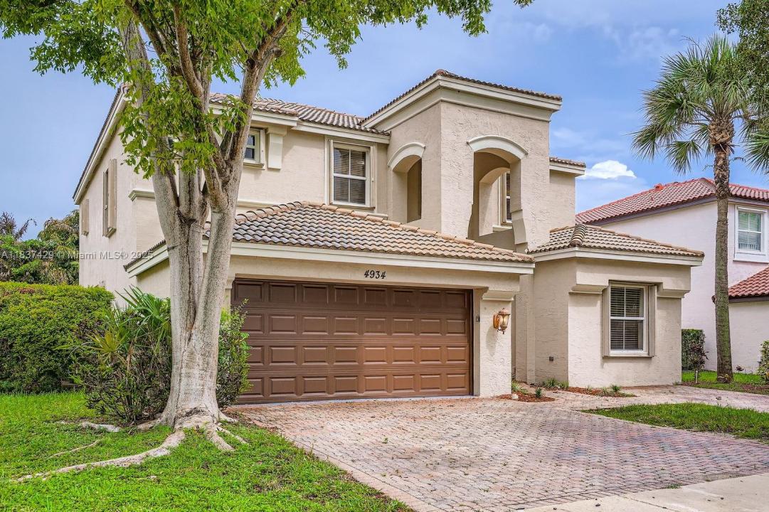 4934 SW 158th Way, Miramar, Florida 33027