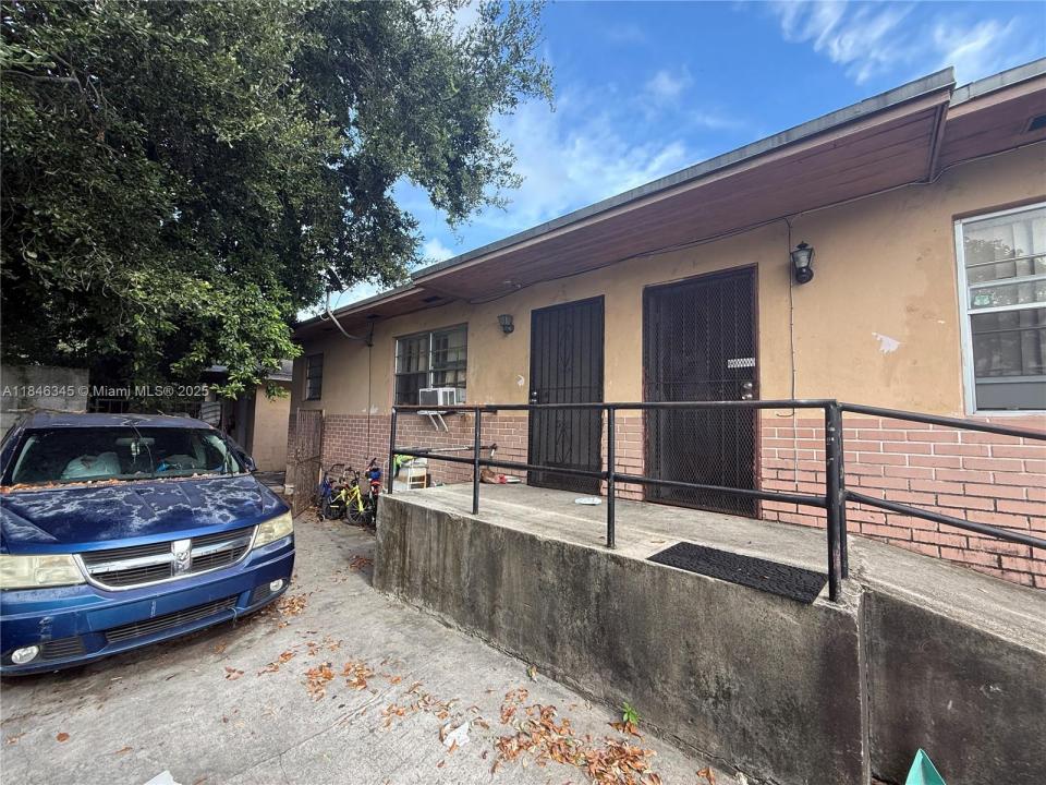 13425 NW 31st Ave, Opa-Locka, פלורידה 33054, ארצות הברית של אמריקה 