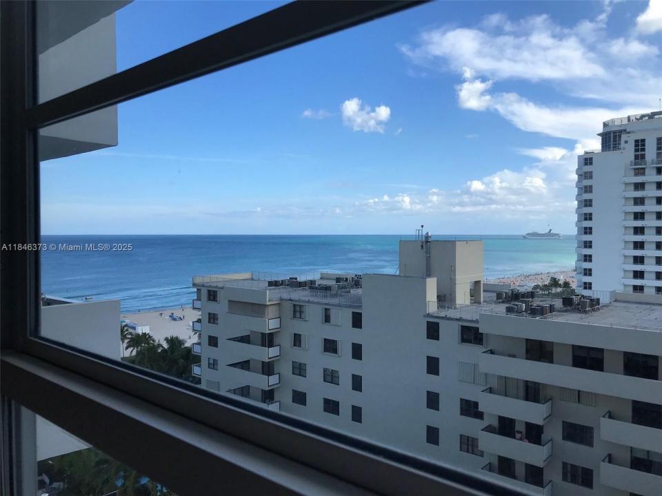 100 Lincoln Rd 1226, Miami Beach, Floryda 33139, USA