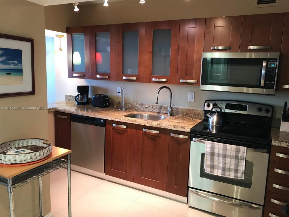 100 Lincoln Rd 1226, Miami Beach, Floryda 33139, USA