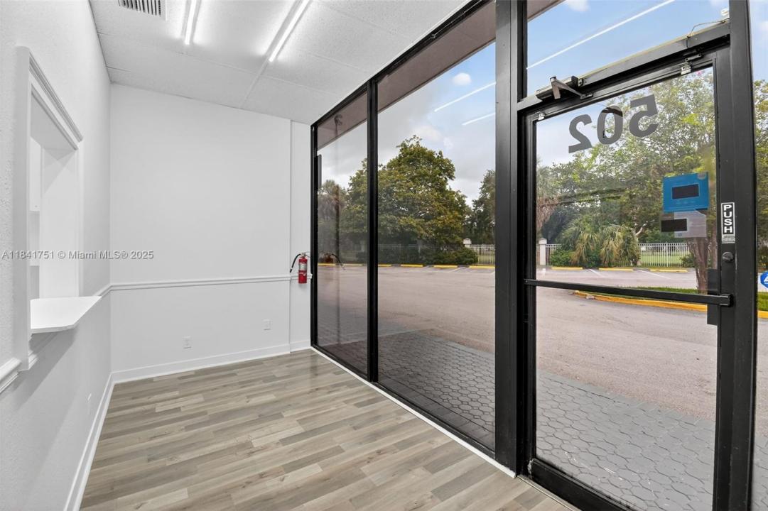3801 N University Dr 502, Sunrise, Florida 33351, Stati Uniti