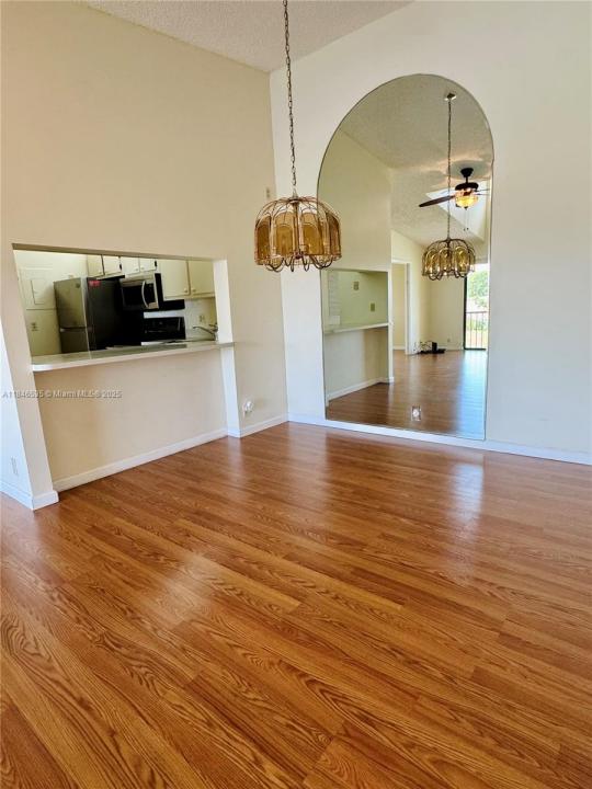 806 Sky Pine Way H3, Green Acres, Флорида 33415, Соединенные Штаты