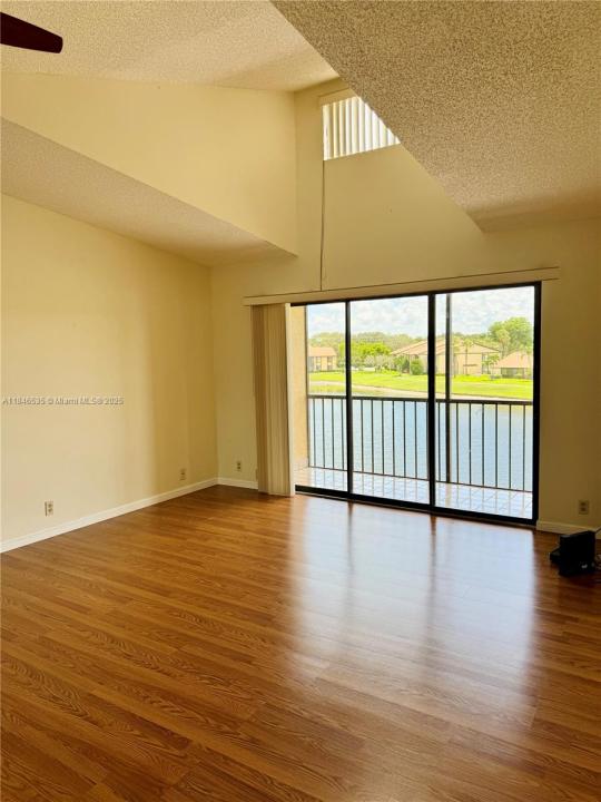806 Sky Pine Way H3, Green Acres, Флорида 33415, Соединенные Штаты