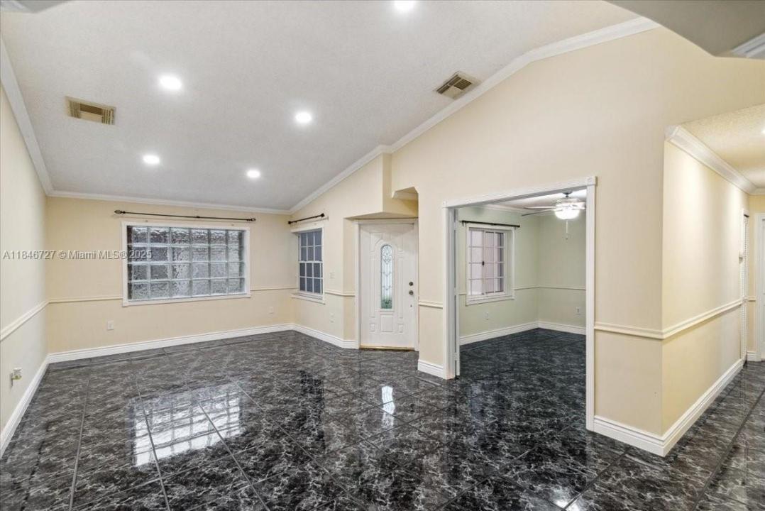 17610 SW 4th Ct, Pembroke Pines, Flórida 33029, Estados Unidos