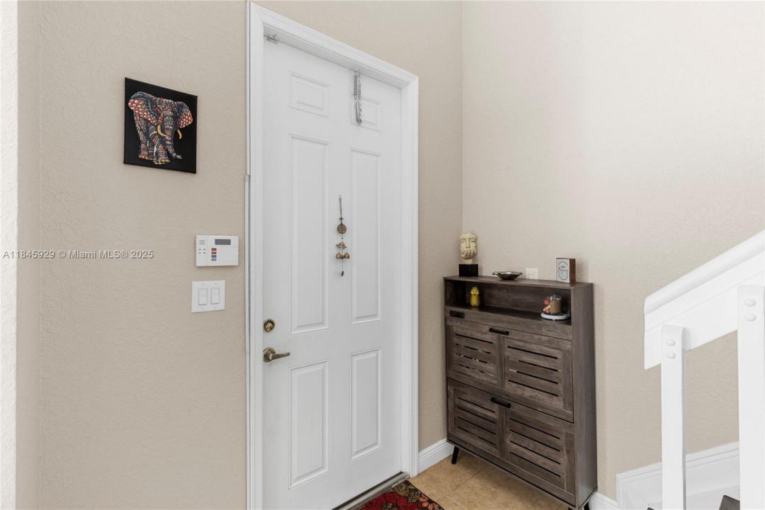 1112 SW 146th Ter, Pembroke Pines, Florida 33027, USA