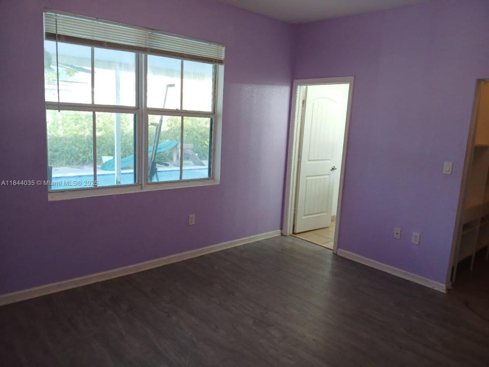 22525 SW 111th Ave, Miami, Florida 33170