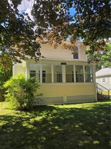 111 Main Street, North Smithfield, RI 02896, USA