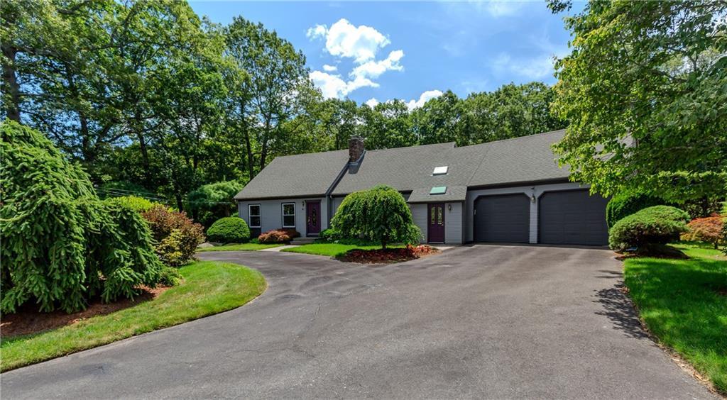 41 Holly Hill Lane, Cranston, Rhode Island 02921