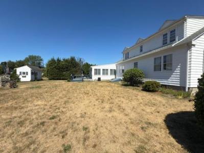 37 Post Road, Westerly, Rhode Island 02891