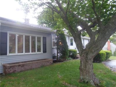 155 Lewiston Street, Warwick, Rhode Island 02889