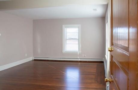 146 GROVE Street 2R, Providence, Rhode Island 02909, Estados Unidos