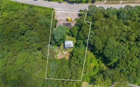 5259 Old Post Road, Charlestown, Rhode Island 02813, USA