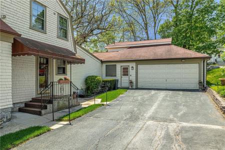 90 Putnam Pike, Johnston, Rhode Island 02919, USA