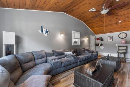 110 Wethersfield Drive, Warwick, Rhode Island 02886, USA