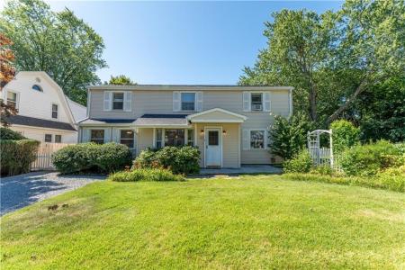 88 General Hawkins Drive, Warwick, RI 02888, USA