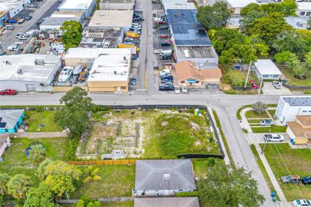 3250 NE 3rd Ave, Oakland Park, Oakland Park, フロリダ 33334, アメリカ合衆国