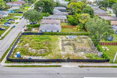3250 NE 3rd Ave, Oakland Park, Oakland Park, フロリダ 33334, アメリカ合衆国