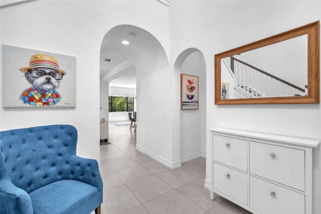 1052 SW 113th Way 1052, Pembroke Pines, Florida 33025