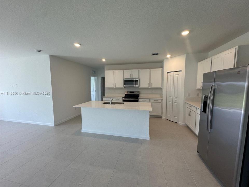 693 Carlyle Way, Fort Pierce, 플로리다 34947, 미국