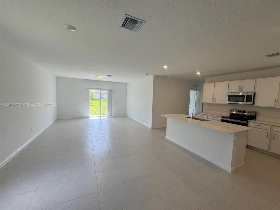693 Carlyle Way, Fort Pierce, 플로리다 34947, 미국